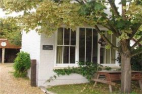 1 Bedroom Detached